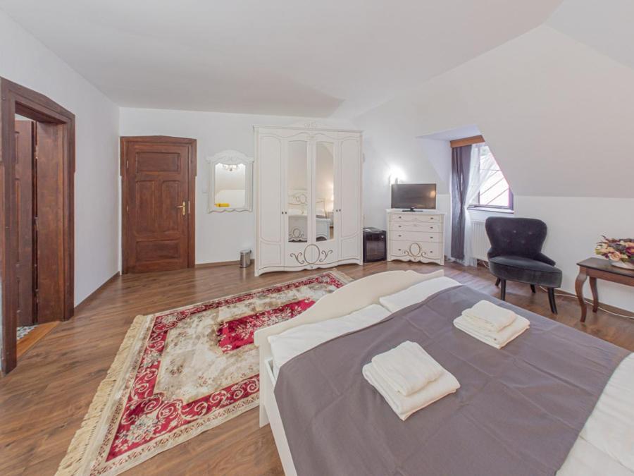 Hotel Salamander - Garni Banská Štiavnica 外观 照片